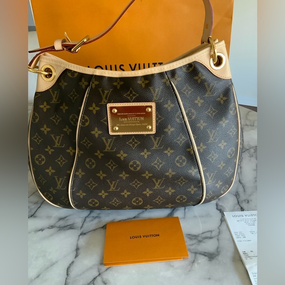 Louis Vuitton Galliera pm - Picture 4 of 17